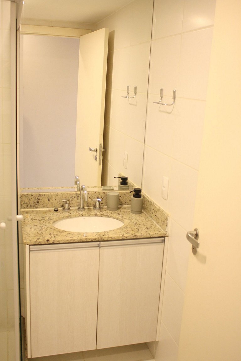 Noroeste Atrium Platine SQNW 311 by CentoEdez