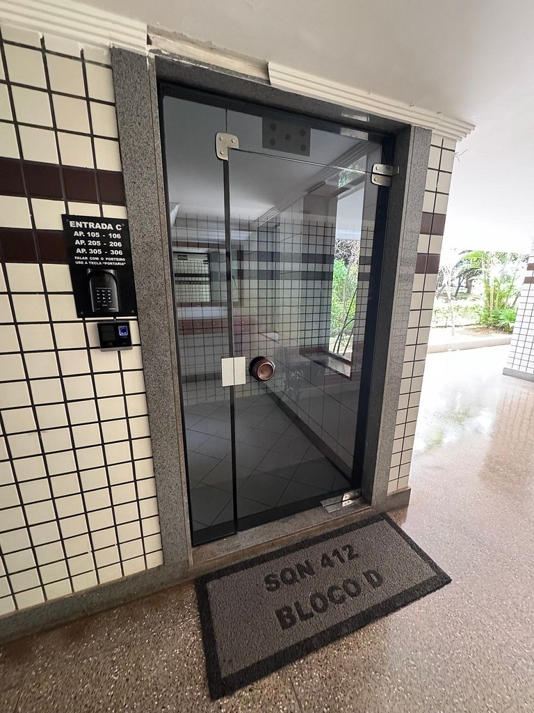 Apto 2 quartos Asa Norte by CentoEdez