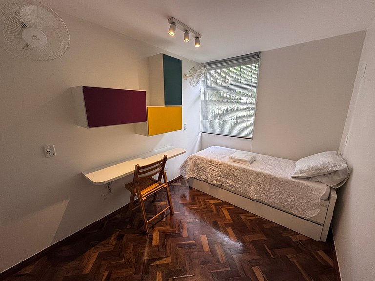 Apto 2 quartos Asa Norte by CentoEdez