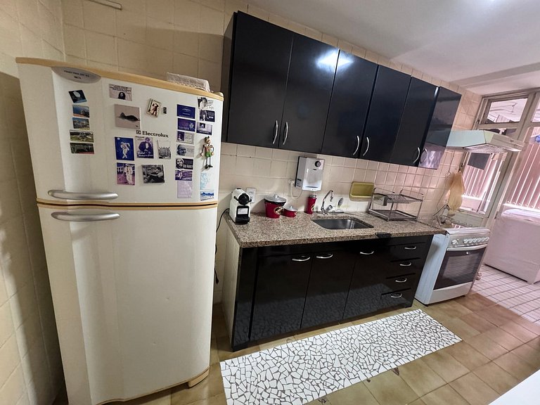 Amplo Apto 2 quartos Asa Sul by CentoEdez